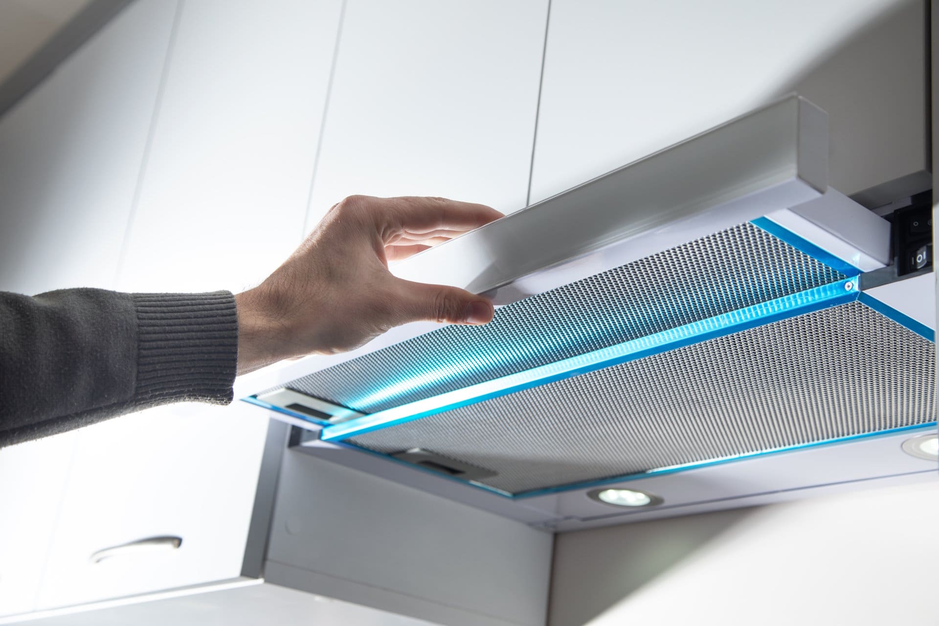 The Airflow Mistake That Makes New Kitchens Uncomfortable