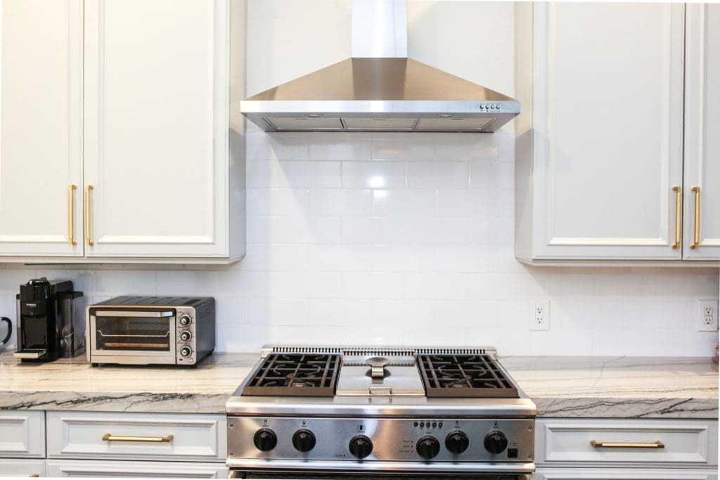 Thumbnail image for 'What Countertop Pairs Best with White Kitchen Cabinets?'
